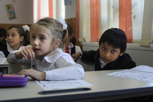 Photo: Roma children at school, Western Balkans, wordpress